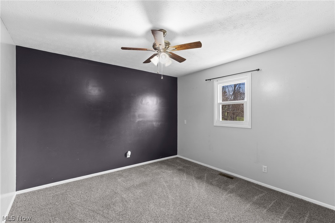 416 2nd Street Bethesda, OH 43719 - Photo 11 of 27
