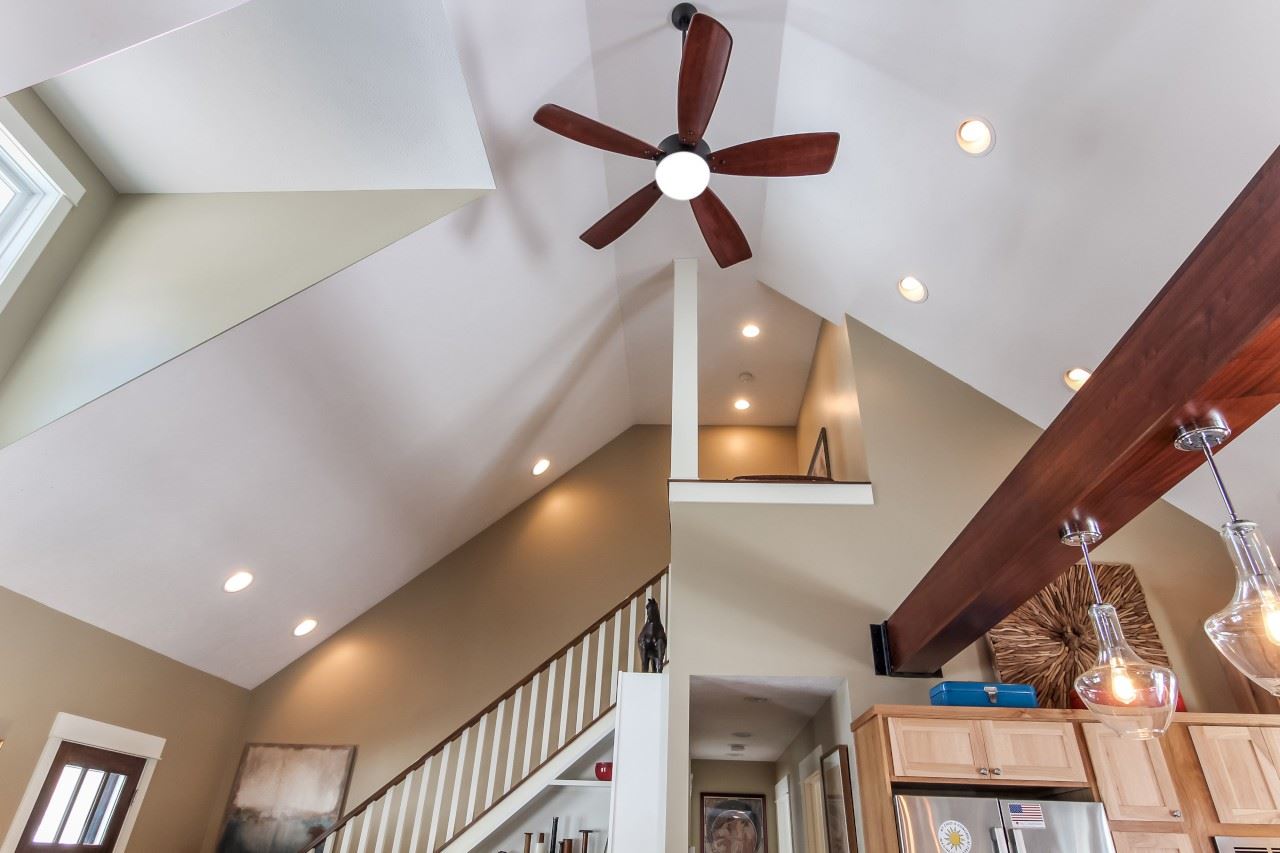 10100 South Maple City Road Maple City, MI 49664 - Photo 13 of 38 1884944-12.JPG