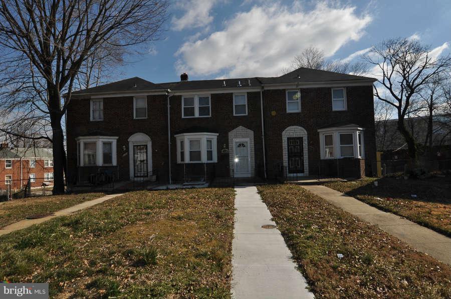 1652 Kingsway Road Baltimore, MD 21218 - Photo 22 of 27 Exterior (Front)