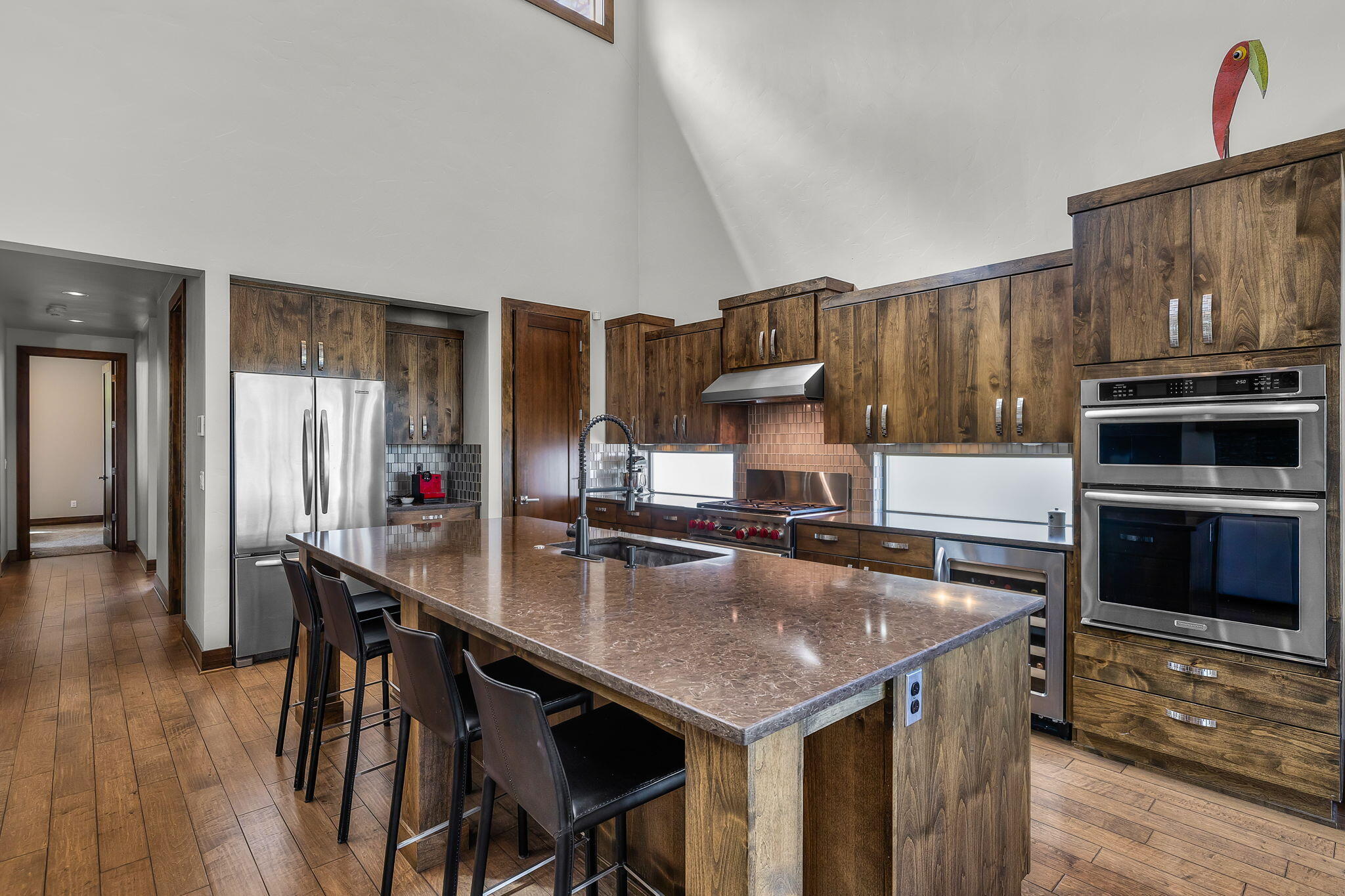 3331 Northwest Shevlin Ridge Bend, OR 97703 - Photo 12 of 68 2024_05_20_3331_nw_shevlin_ridge-35