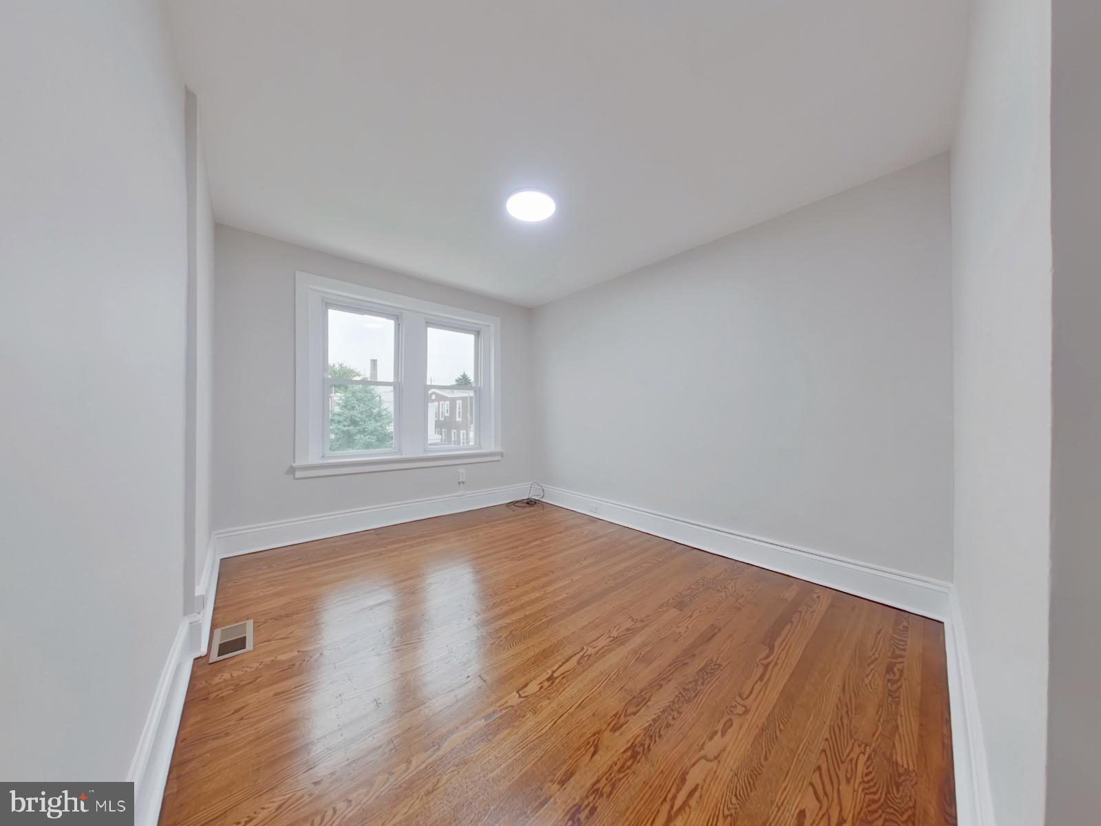 4442 Edgemont Street Philadelphia, PA 19137 - Photo 17 of 28 Bedroom 3