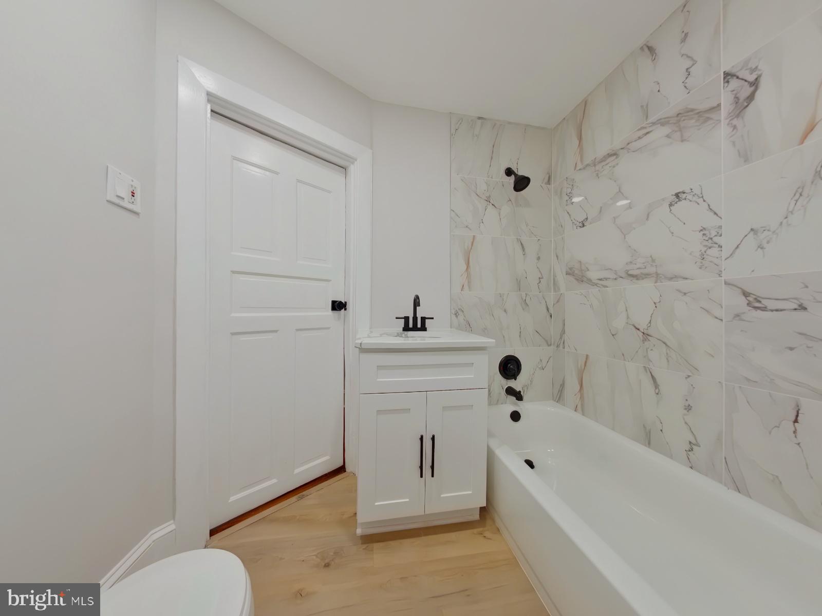 4442 Edgemont Street Philadelphia, PA 19137 - Photo 20 of 28 Main Bathroom