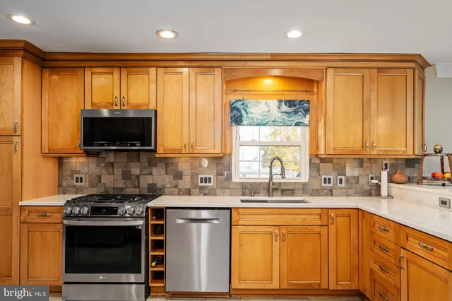 $974,500 | 224 Prince Street Northeast, Leesburg, VA 20176