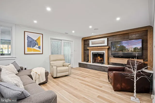 $974,500 | 224 Prince Street Northeast, Leesburg, VA 20176