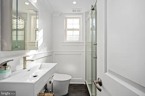 $985,000 | 224 Prince Street Northeast, Leesburg, VA 20176