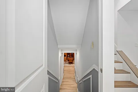 $985,000 | 224 Prince Street Northeast, Leesburg, VA 20176