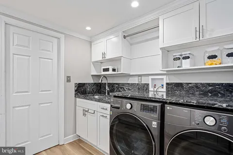 $974,500 | 224 Prince Street Northeast, Leesburg, VA 20176