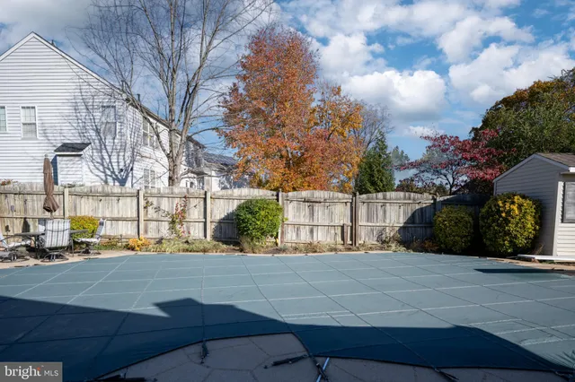 $985,000 | 224 Prince Street Northeast, Leesburg, VA 20176