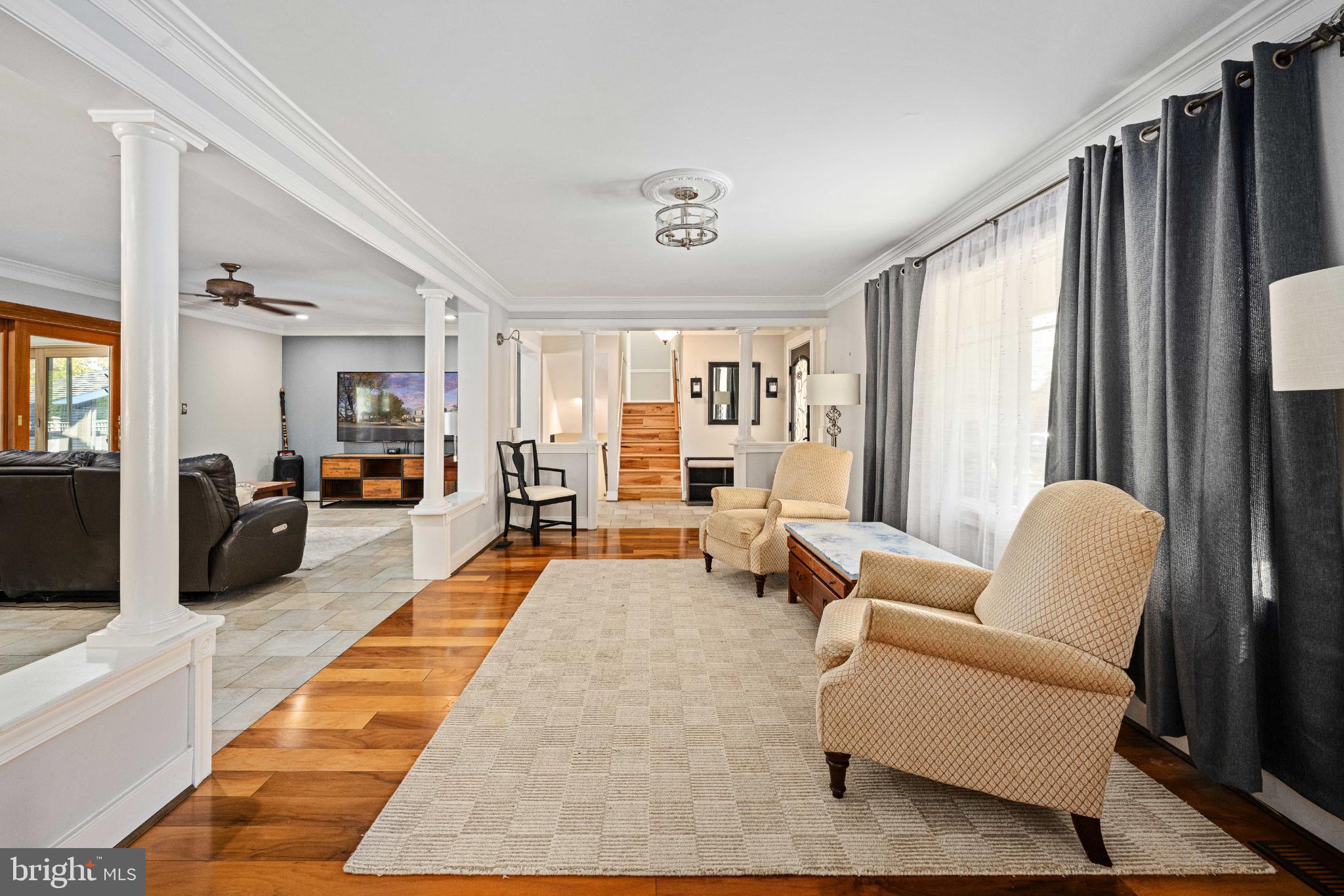 224 Prince Street Northeast Leesburg, VA 20176 - Photo 9 of 79 Spacious living area with elegant design.