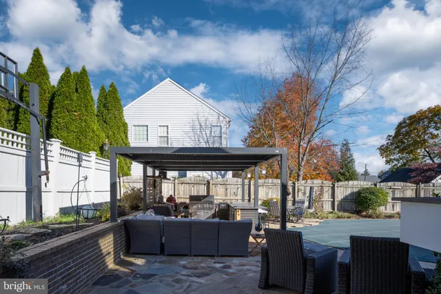 $974,500 | 224 Prince Street Northeast, Leesburg, VA 20176