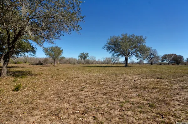 $118,000 | 181 Beeville Tx 78102, Normanna, TX 78142