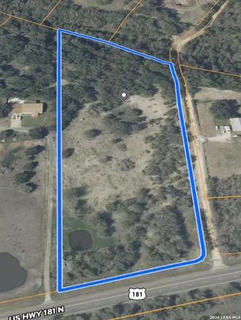 $118,000 | 181 Beeville Tx 78102, Normanna, TX 78142