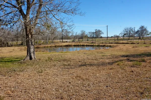 $118,000 | 181 Beeville Tx 78102, Normanna, TX 78142