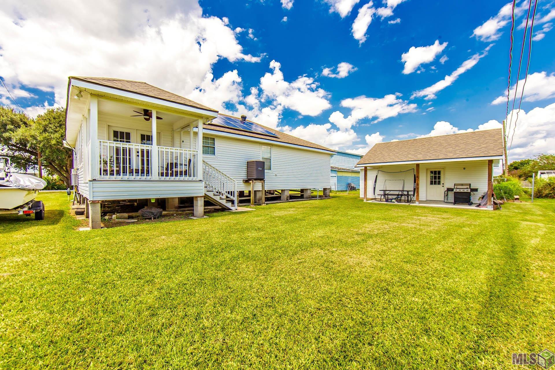 617 Church Street Raceland, LA 70394 - Photo 2 of 12