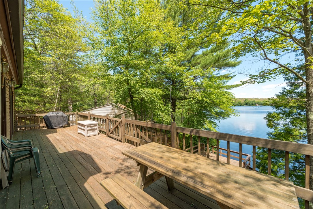 54 Cove Road Burrillville, RI 02830 - Photo 9 of 28