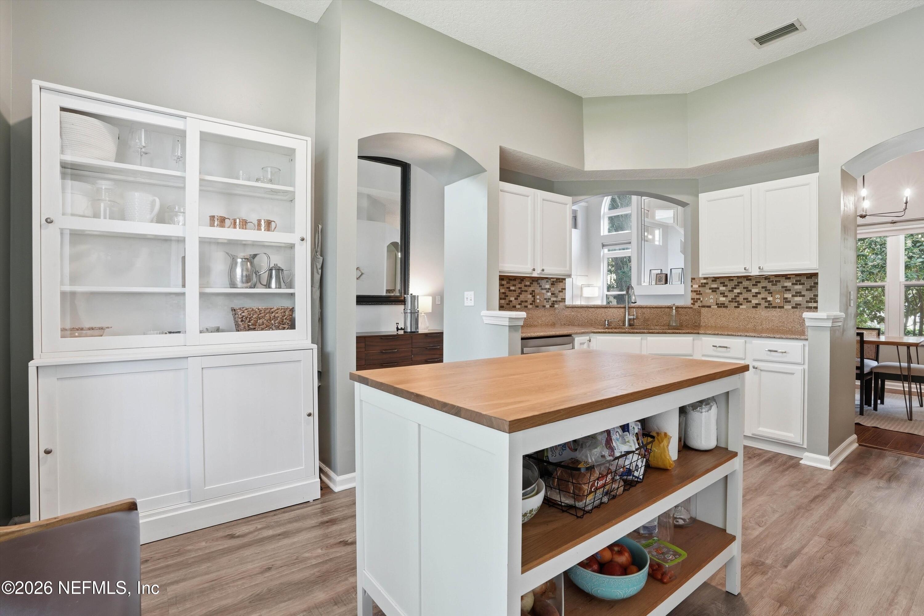 11625 Brush Ridge Circle South Jacksonville, FL 32225 - Photo 12 of 44 07-Kitchen
