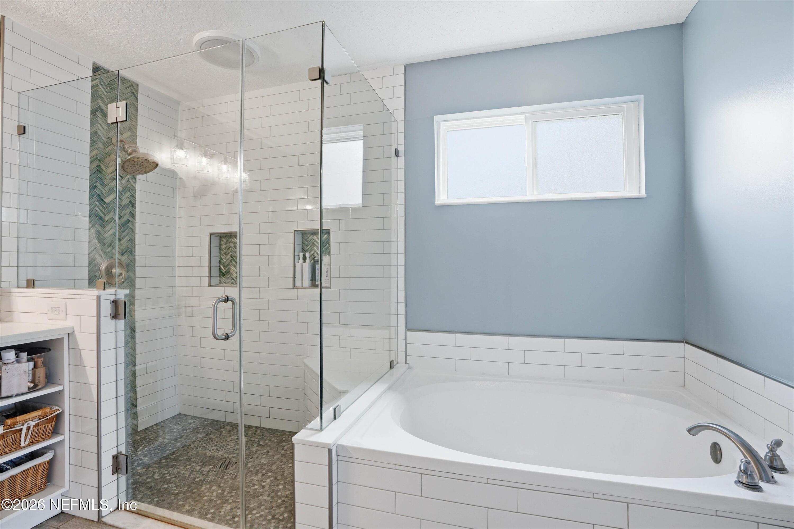 11625 Brush Ridge Circle South Jacksonville, FL 32225 - Photo 9 of 44 18-Shower_Bath