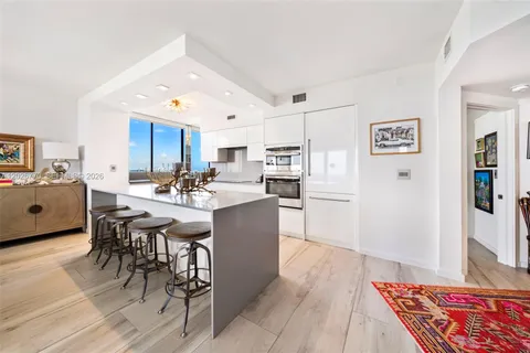 $1,030,000 | 1330 West Avenue, Unit 2414, Miami Beach, FL 33139
