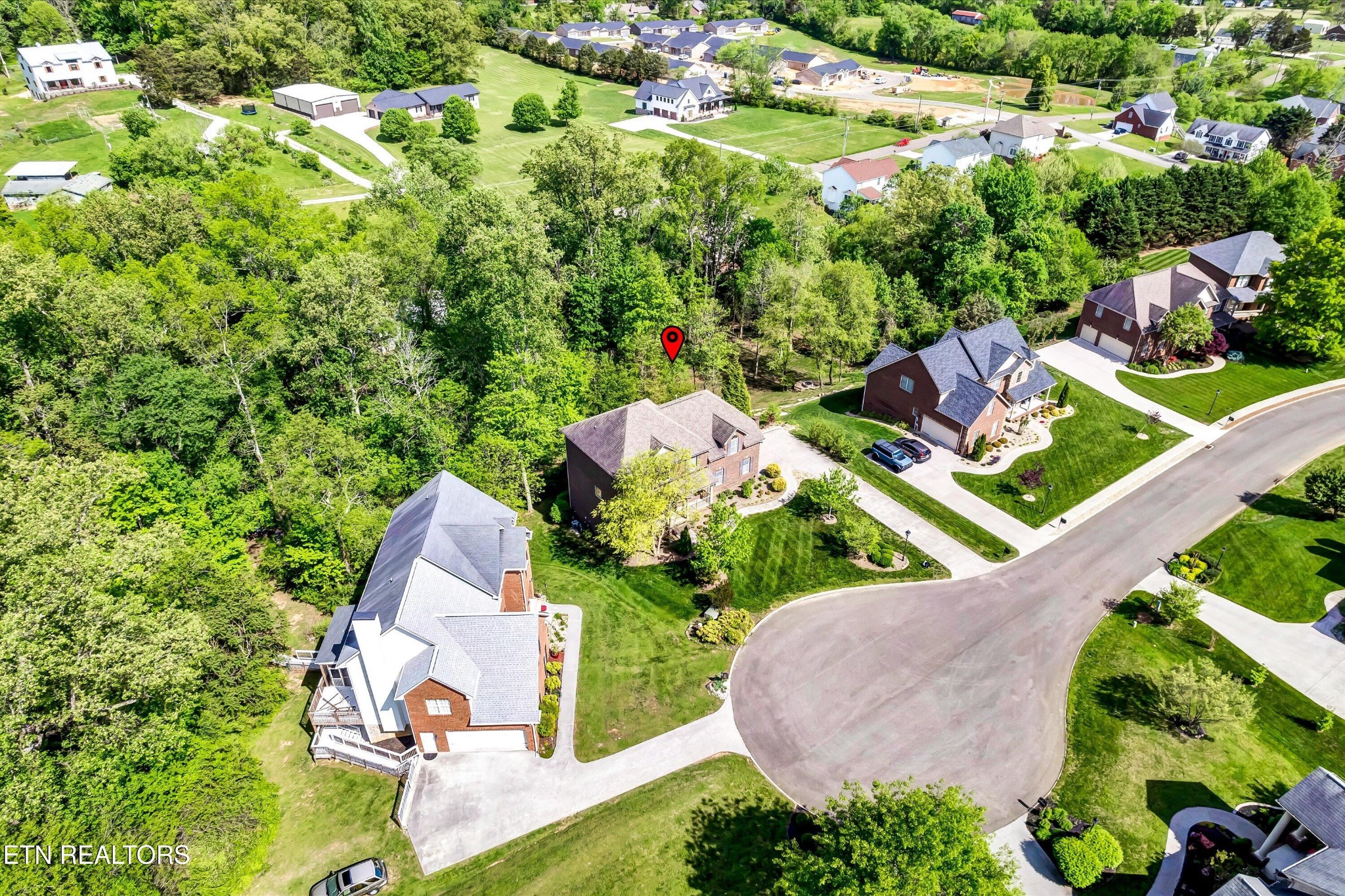 5606 Bridgehampton Drive Powell, TN 37849 - Photo 46 of 51 Gallery Image 46