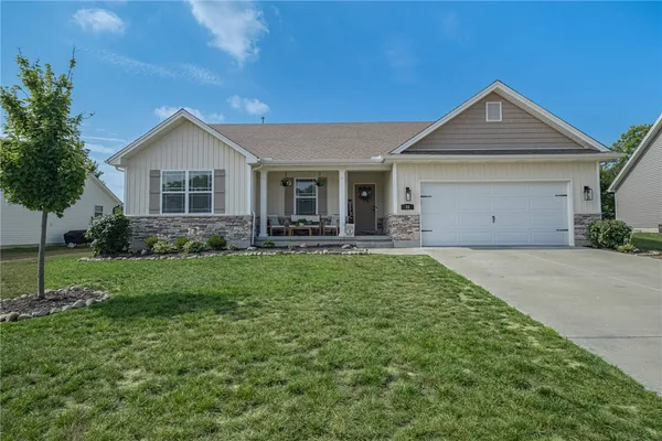 $489,000 | 35 Walnut Hls Court, Germantown, OH 45327