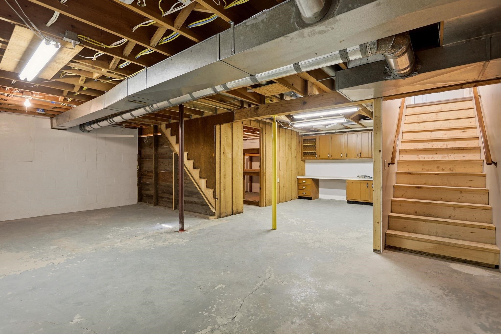 2141 Maple Road Saginaw, MI 48601 - Photo 34 of 60 Gallery Image 34