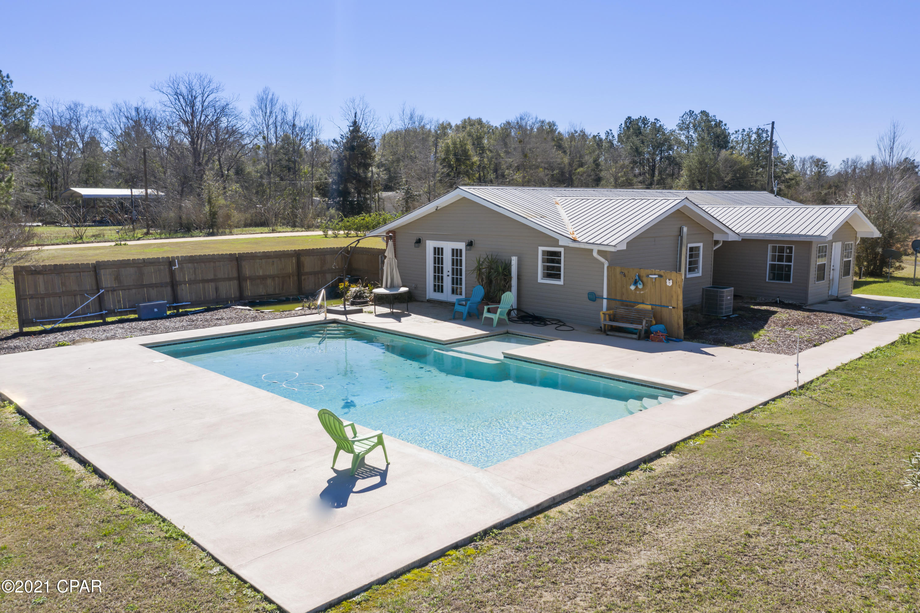 2604 Owens Community Road Vernon, FL 32462 - Photo 3 of 22 Gallery Image 3