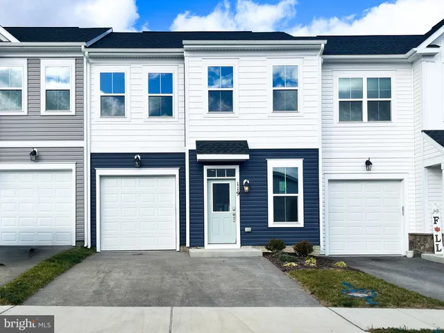 $414,990 | 119 Heirloom Way, Winchester, VA 22603