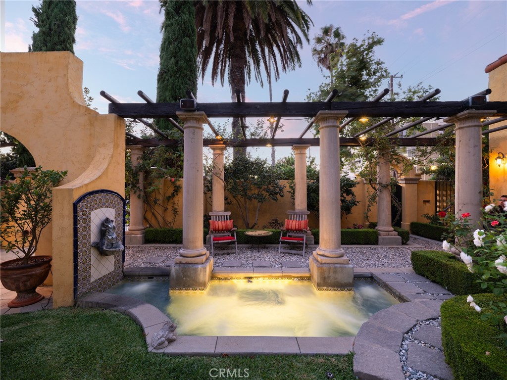 100 Temple Avenue Long Beach, CA 90803 - Photo 52 of 57 a swimming pool with outdoor seating and yard