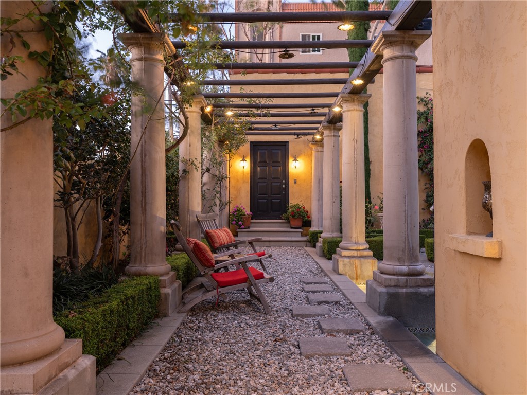 100 Temple Avenue Long Beach, CA 90803 - Photo 55 of 57