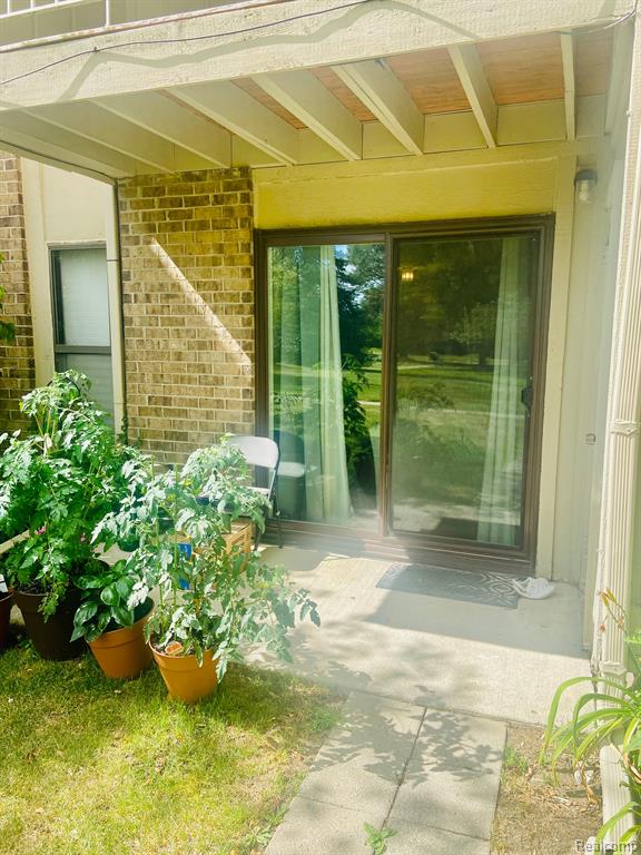30535 West 14 Mile Road, Unit 1 Farmington, MI 48334 - Photo 25 of 33