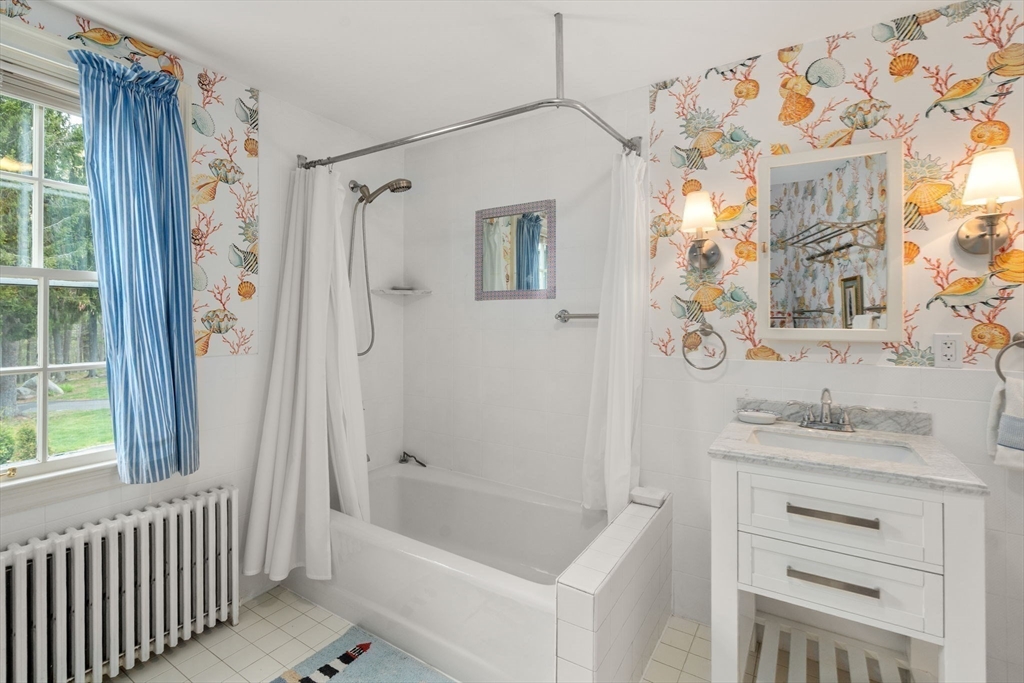 73 Forest Street Manchester, MA 01944 - Photo 25 of 41