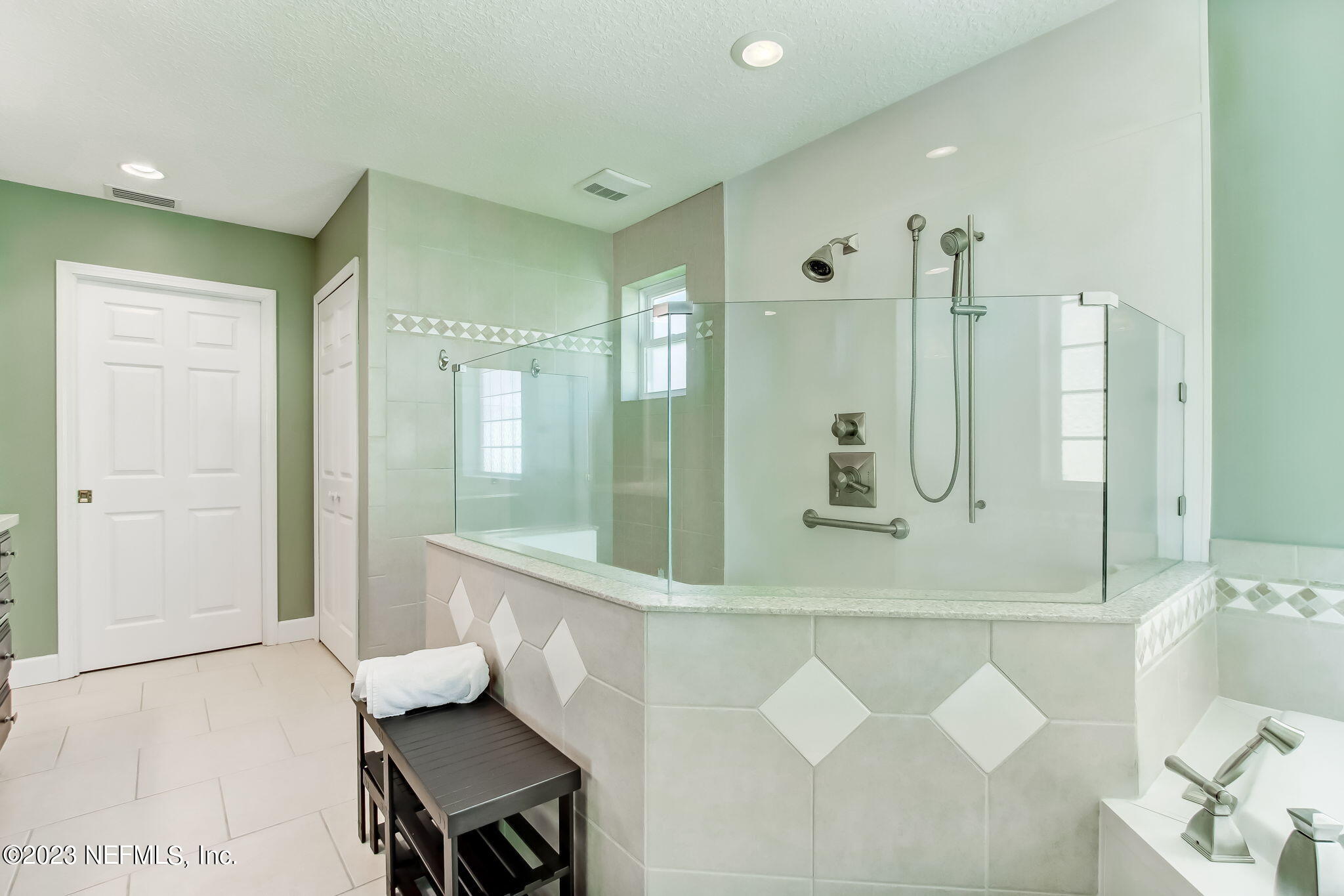 1671 Lemonwood Road St. Johns, FL 32259 - Photo 23 of 37 Primary bath