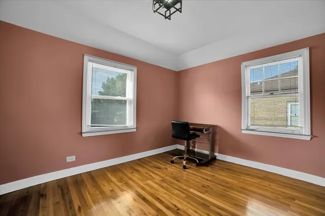 $3,200 | 2546 West 115th Street, Chicago, IL 60655