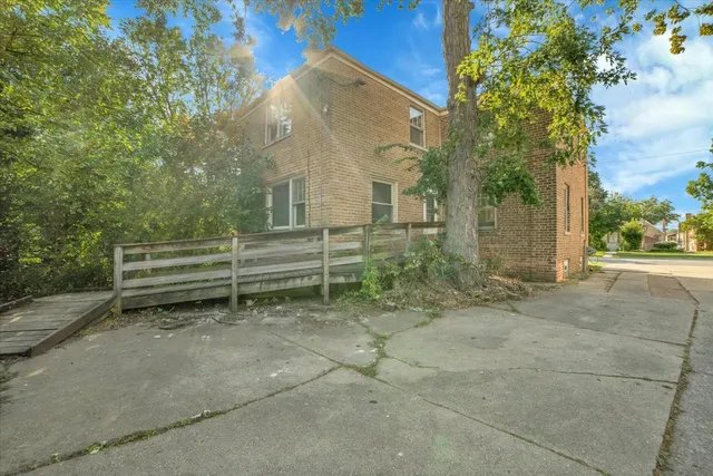 $3,200 | 2546 West 115th Street, Chicago, IL 60655