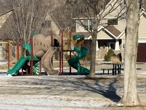 $280,000 | 3722 North Casaloma Drive, Appleton, WI 54913