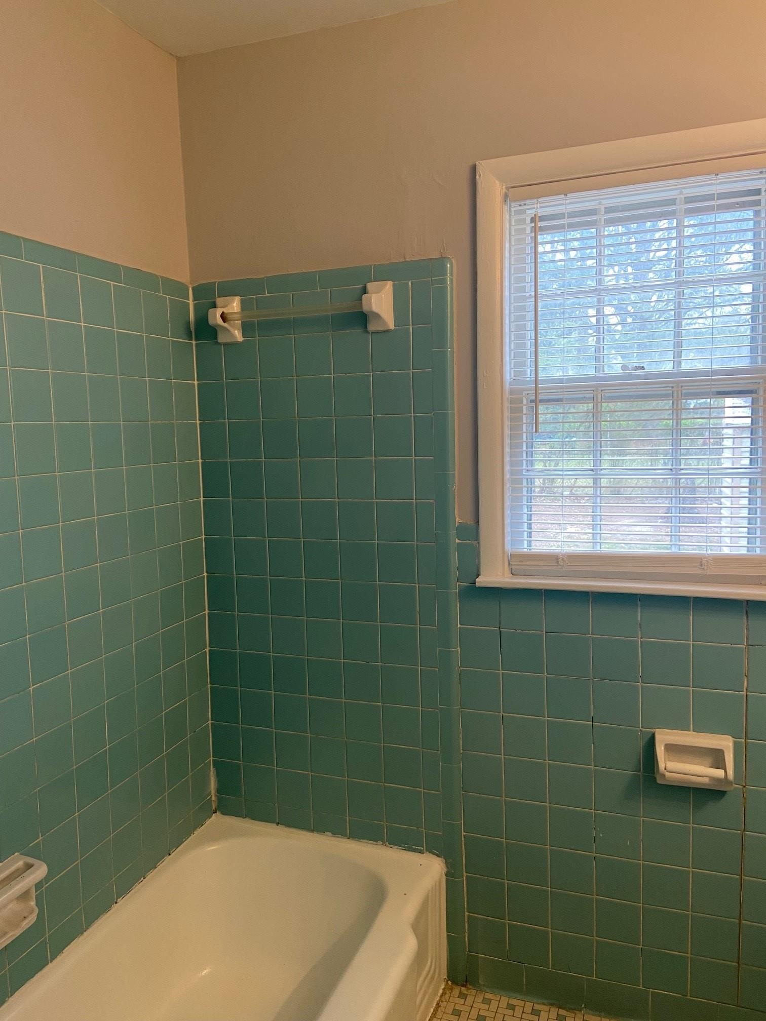 303 North Yates Road Memphis, TN 38120 - Photo 6 of 14 Gallery Image 6