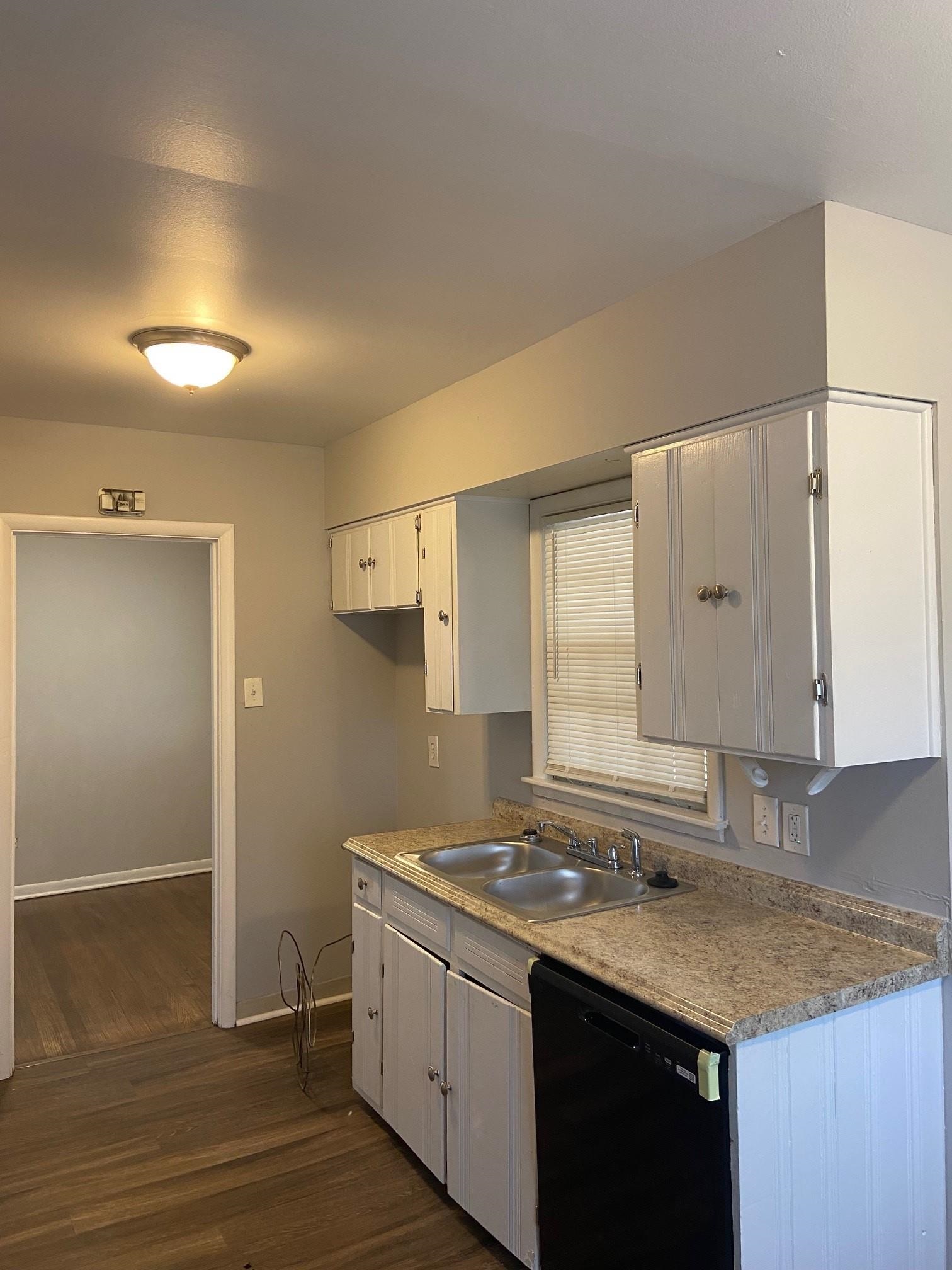 303 North Yates Road Memphis, TN 38120 - Photo 9 of 14 Gallery Image 9