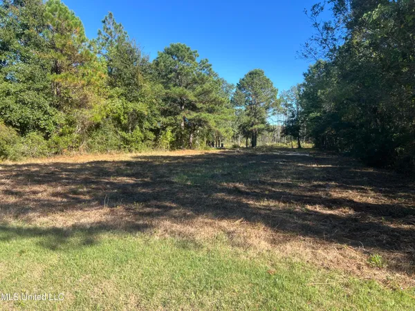 $83,000 | 118 Engman Avenue, Bay St. Louis, MS 39520