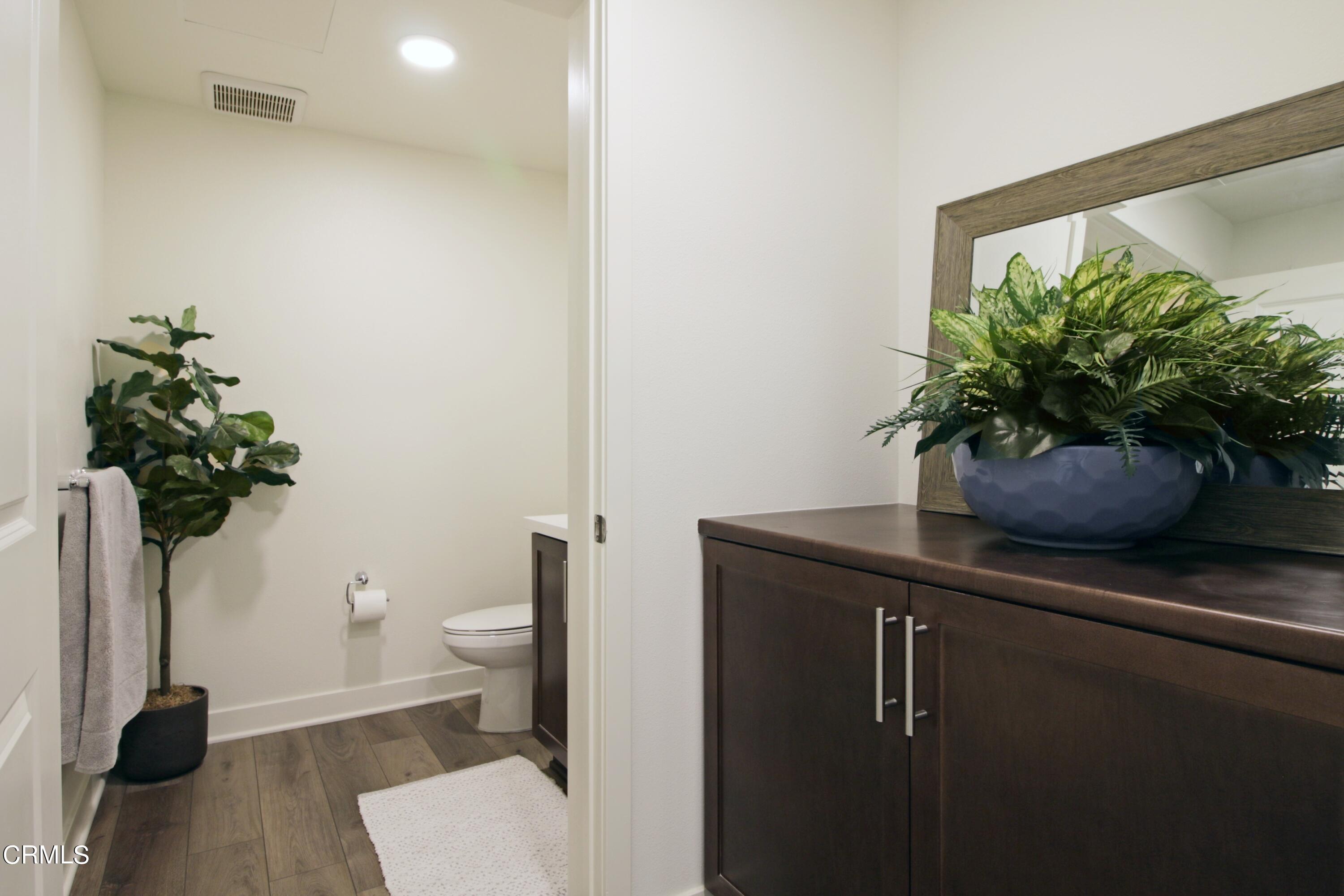 2810 Wagon Wheel Road, Unit 302 Oxnard, CA 93036 - Photo 3 of 36 020 (97)