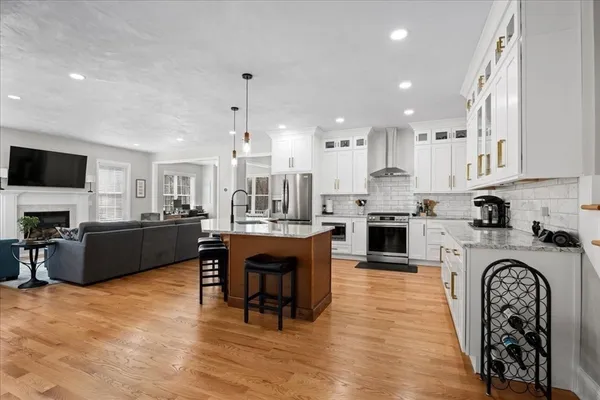 $729,900 | 68 Princeton Street, Holden, MA 01522