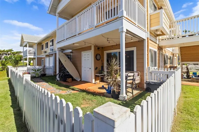 $3,500 | 94-510 Lumiaina Street, Unit T103, Waipahu, HI 96797