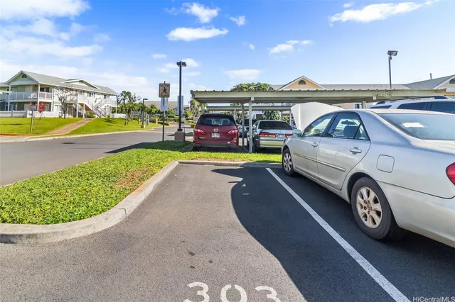 $3,500 | 94-510 Lumiaina Street, Unit T103, Waipahu, HI 96797