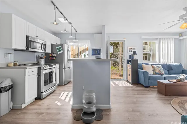 $3,500 | 94-510 Lumiaina Street, Unit T103, Waipahu, HI 96797
