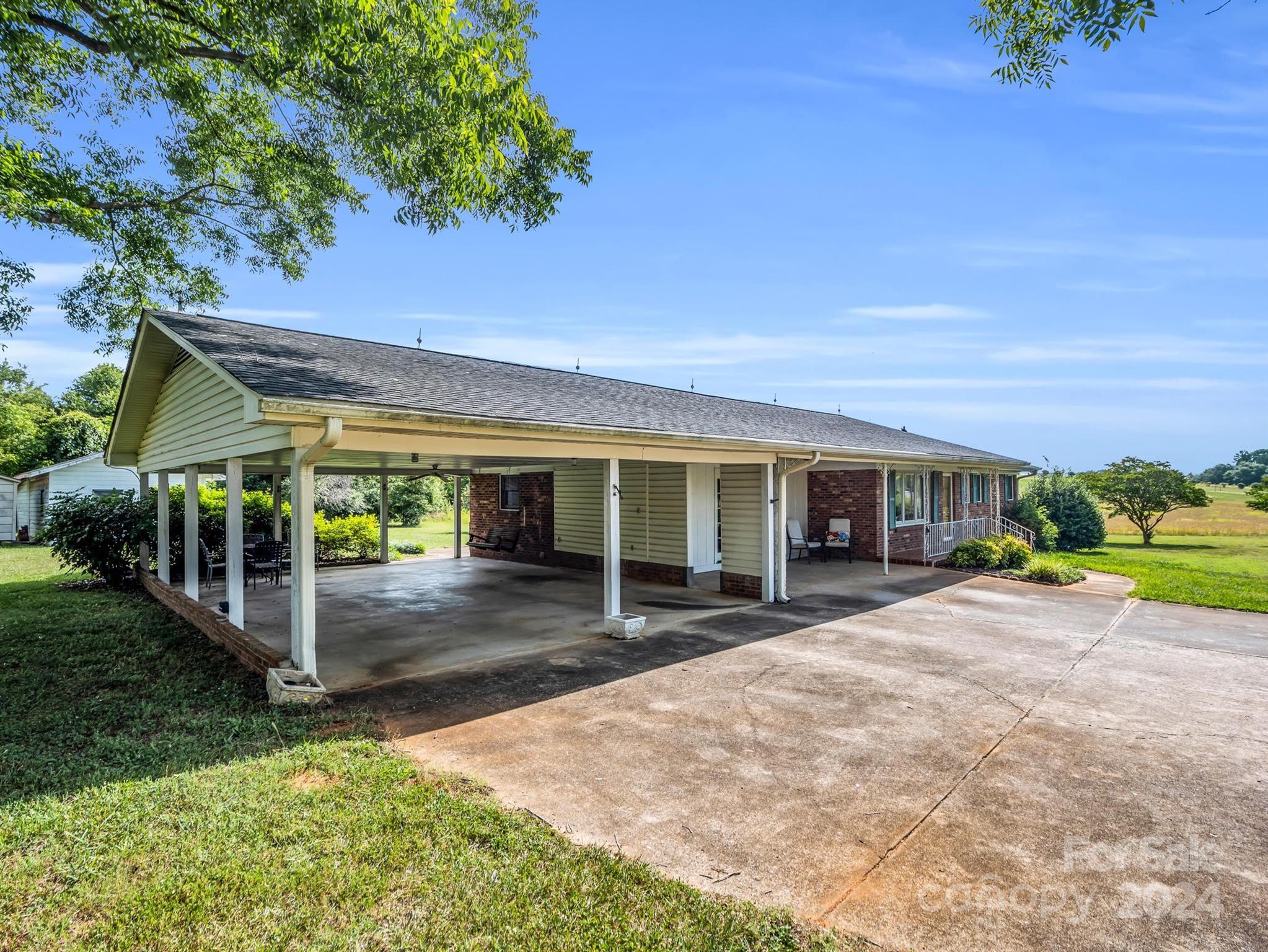 137 Trinity Church Road Mooresboro, NC 28114 - Photo 4 of 35 Gallery Image 4