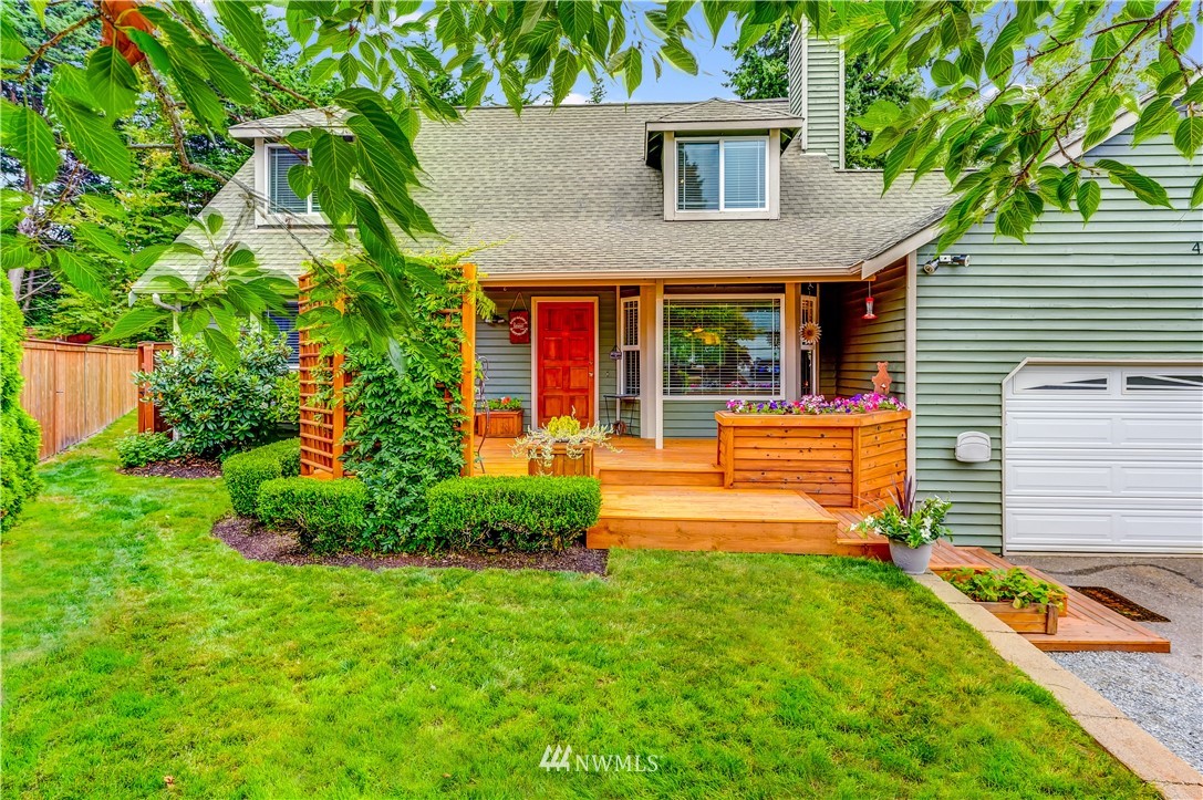 421 164th Place Southeast Bothell, WA 98012 - Photo 1 of 36