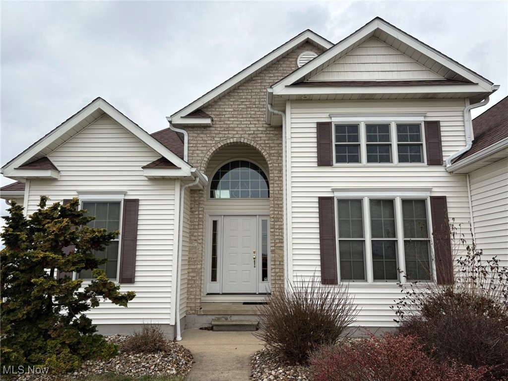 9260 Fowl Road Elyria, OH 44035 - Photo 2 of 25 View of front facade
