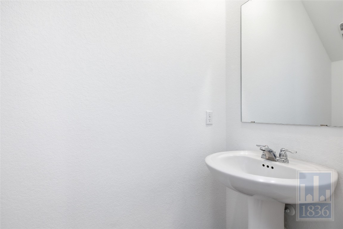 106 Arbordale Street Georgetown, TX 78628 - Photo 32 of 38