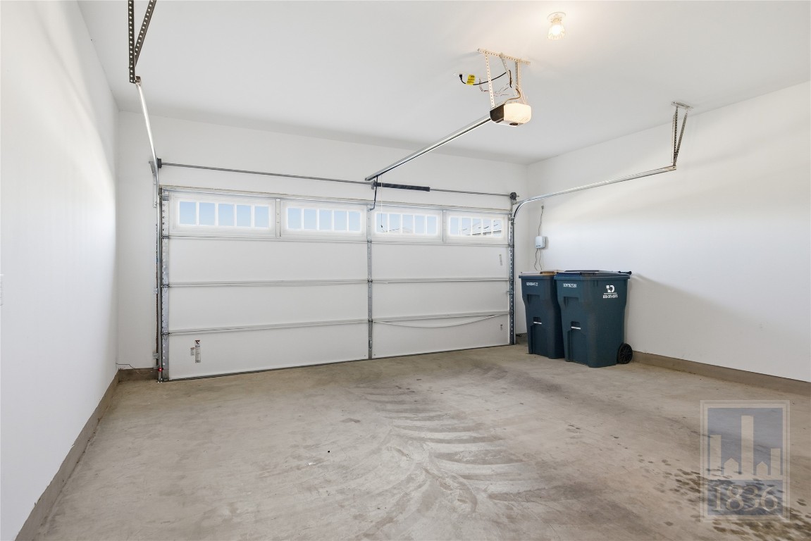 106 Arbordale Street Georgetown, TX 78628 - Photo 33 of 38