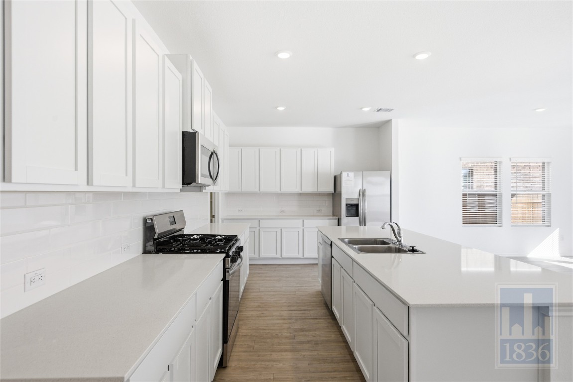 106 Arbordale Street Georgetown, TX 78628 - Photo 4 of 38