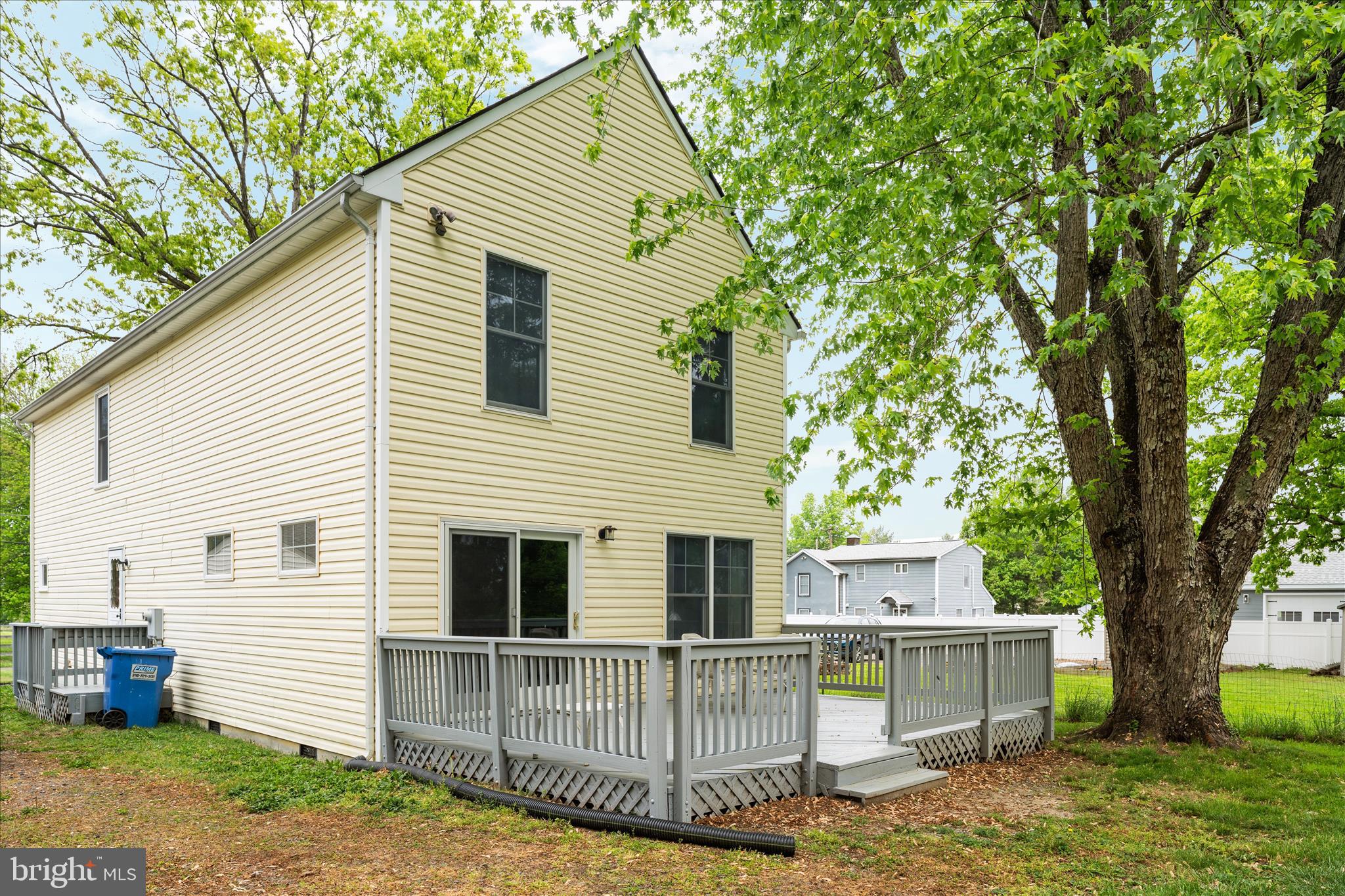 3961 Rectortown Road Marshall, VA 20115 - Photo 23 of 35 a view of house that has a yard